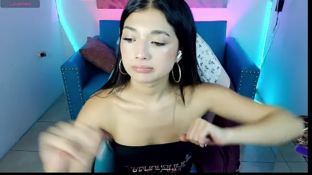 cherry_queen_m webcam stripchat model stream image