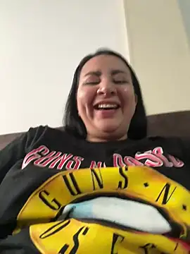 Abril_Luv webcam