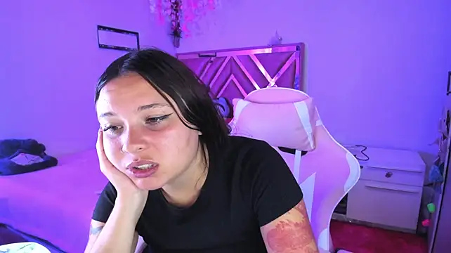 little_emma0