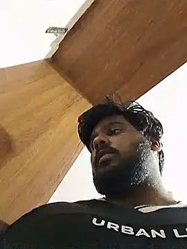 Cutehornyyboiy