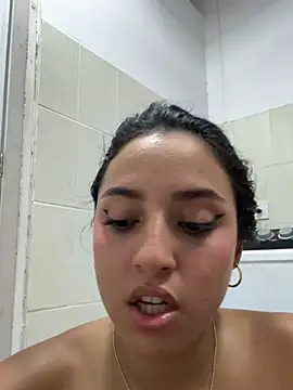 MeggyMae_ live sex cam