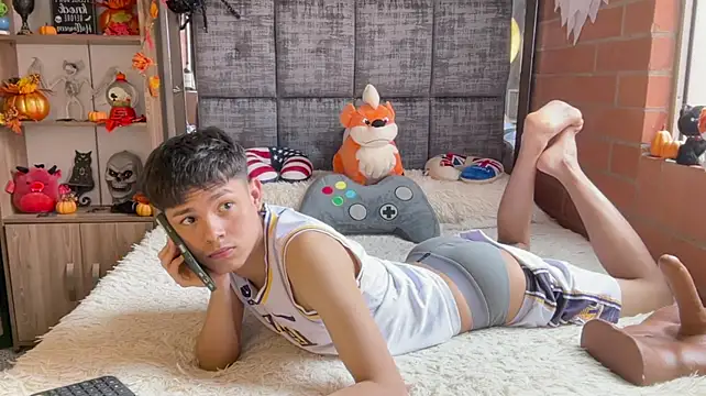 Andy_Belier23 live cam on StripChat