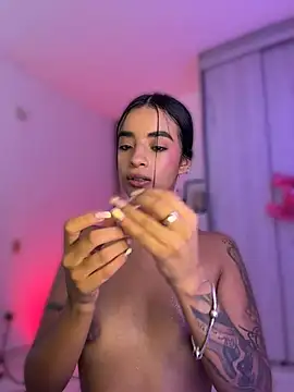 Annacherry_77