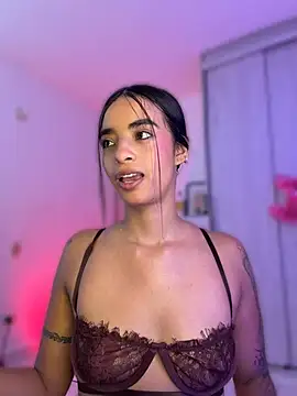 Annacherry_77 live cam on StripChat