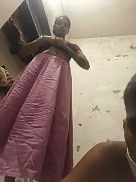 Sweet_Sharma09 live cam on StripChat