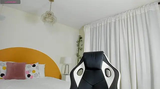 _Emmaa_Queen_ webcam
