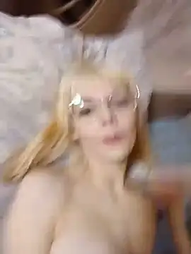 AliceSwan1122