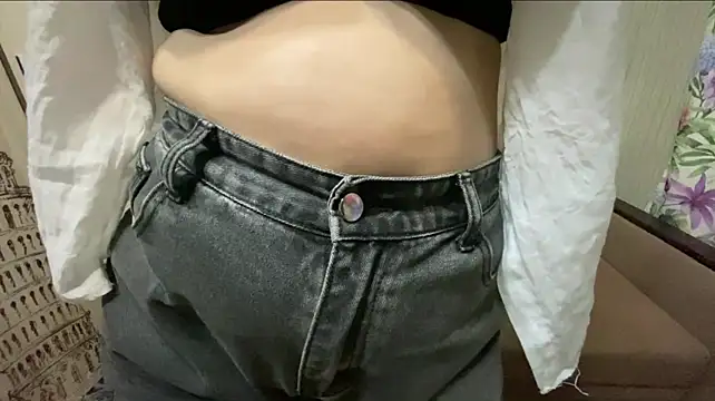 Shinylvy live cam preview