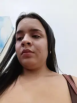 Julieth_hot-69