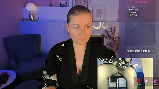 Alexandra_Kind