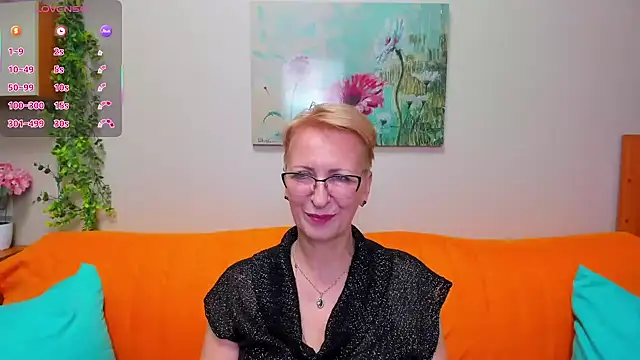 iamyourdream89 live cam on StripChat