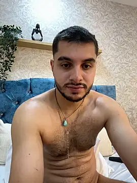 AmadeoWild live sex cam