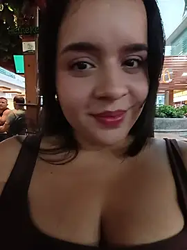 Julieth_hot-69