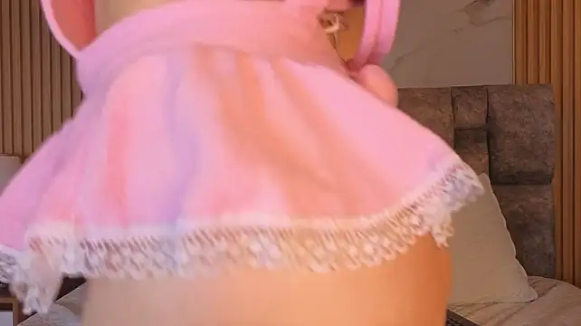 zoe_moon__