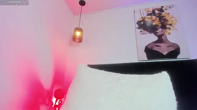 dolly_zoe live cam on StripChat