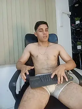 Jeremy_01 live cam on StripChat