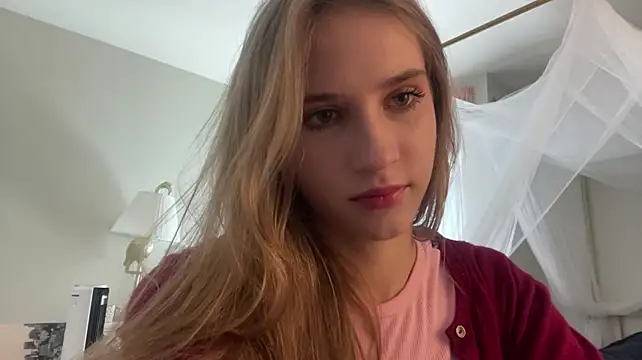 LynellMilleson webcam