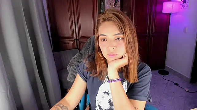 AmberWolf_