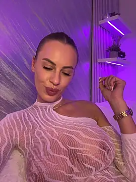 _jessyrey_ (F young) - Crave me endlessly 🔞😈sexy gift 🎁