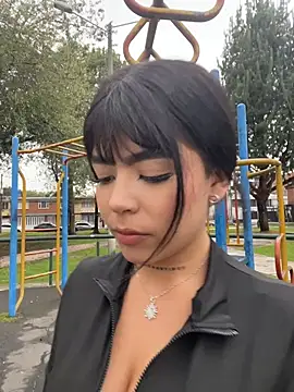 Peachy_pink18 live cam on StripChat