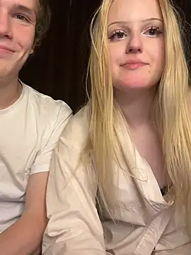 sensualteencouple (G teen) - A little masturbate pussy