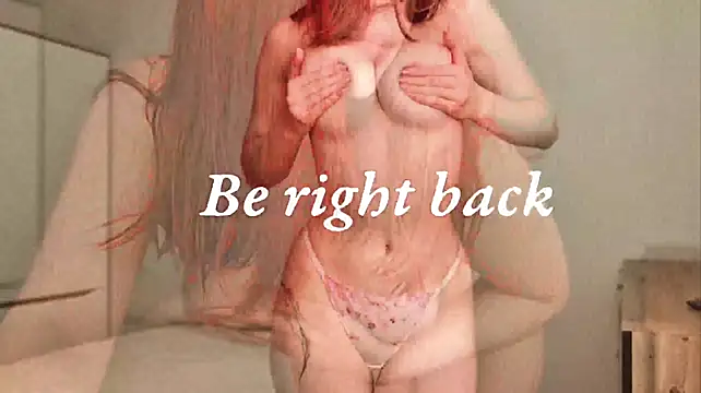 _Cute_Bunny_ live cam on StripChat