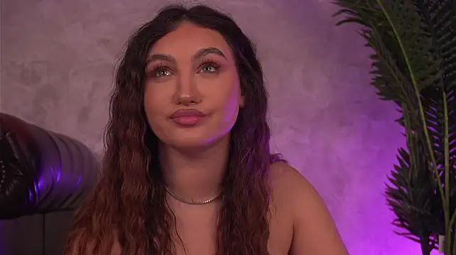 ValentinaMonroee