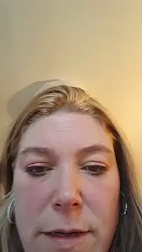 BettyandGold live cam on StripChat