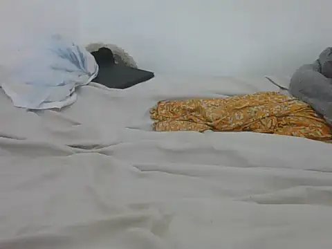 Joy_P live cam on StripChat