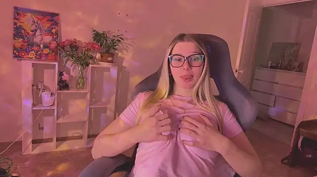 alexa_purr