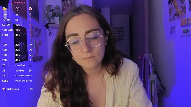 linda_giggle