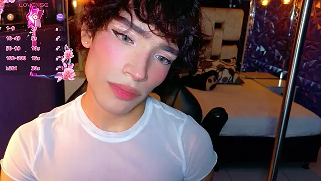 isaac_nova live cam on StripChat