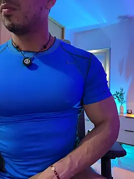 Chris_Clarck live now