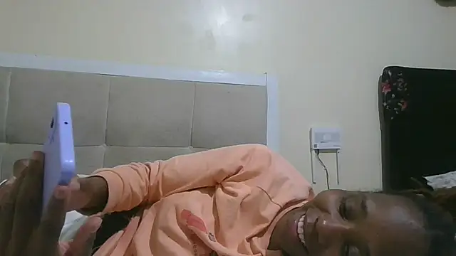 spicydele live cam on StripChat