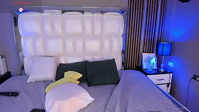 Niicky1_ live sex cam