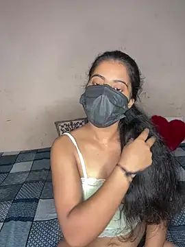 renu_leone webcam