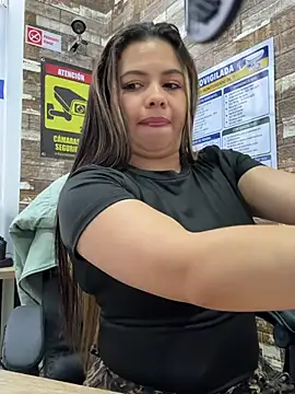 Ariana-07