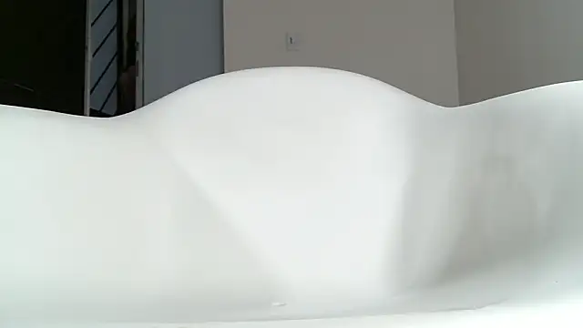 Ari_fist