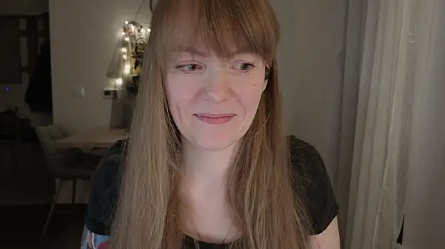 Aurora_Velvett_