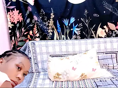 ebonysplitfire4u webcam stripchat model stream image