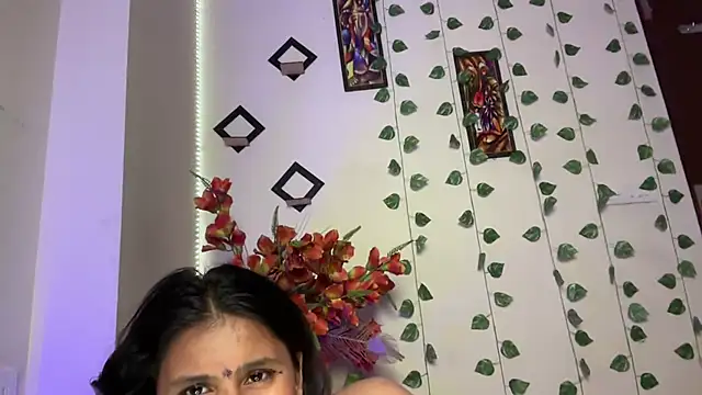 naira_fit (F young) - Bikni shower dance 💃