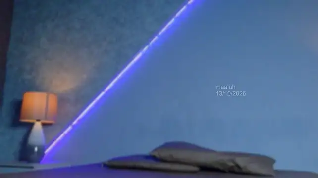 maaluh live cam on StripChat