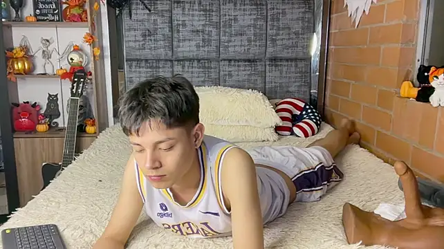 Webcam porno en directo de Andy_Belier23