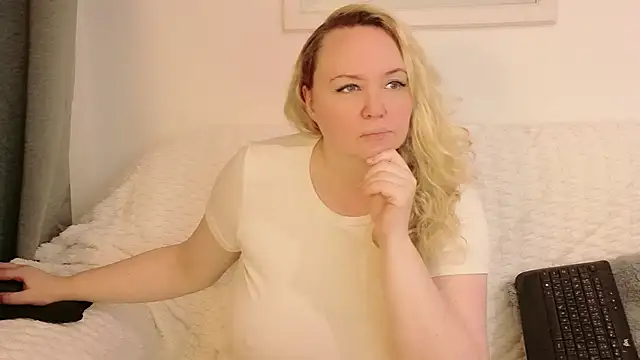 Sarah4you live cam preview