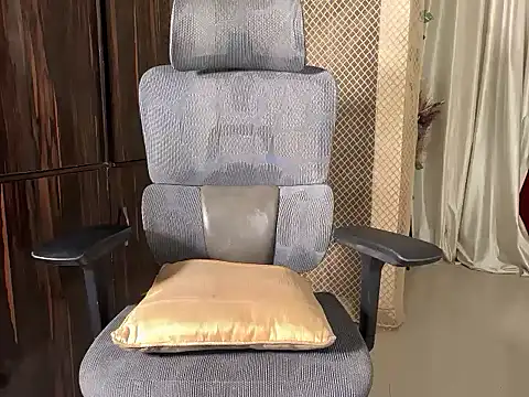Sakshi_09