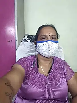 salukutty live cam on StripChat