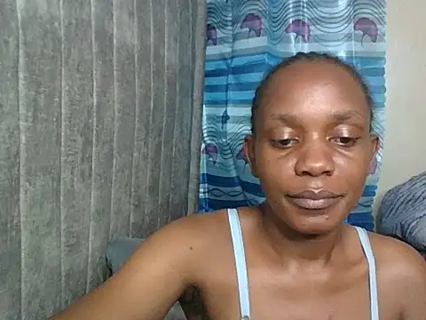 Pixieluck live cam on StripChat