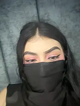 zharaaa18 webcam