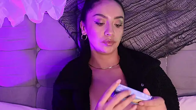 ana_riveros live cam on StripChat