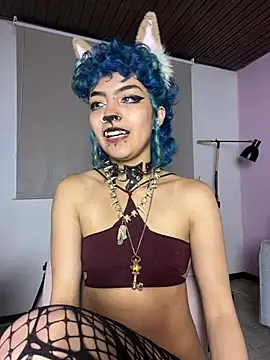 Rithsy_Core live cam on StripChat
